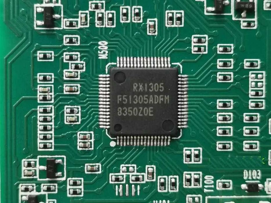 Процессоры (микроконтроллер) F52Z05AAFM, F51305ADFM, MC908GP32...