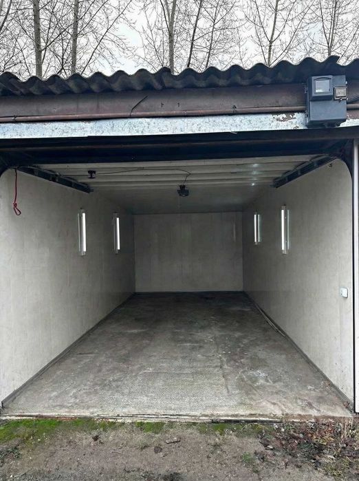 Продам гараж паркінг ГК "Виноградар" 10хв від ЖК Варшавський