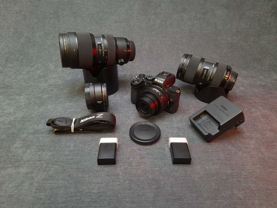 Nikon z50 nikkor 16-50 f3.5-6.3 Sigma 18-35 f1.8 / art 50-100 f1.8