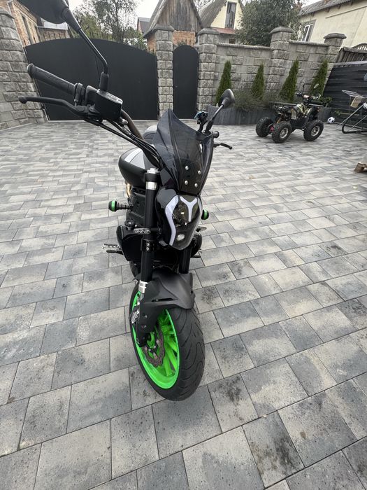 Продам свіжопригнаний мотоцикл Benelli 502 c cruiser