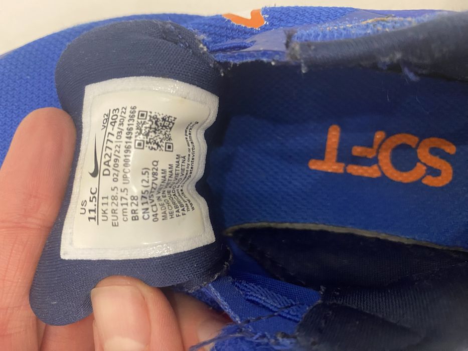 Продам кросівки Nike