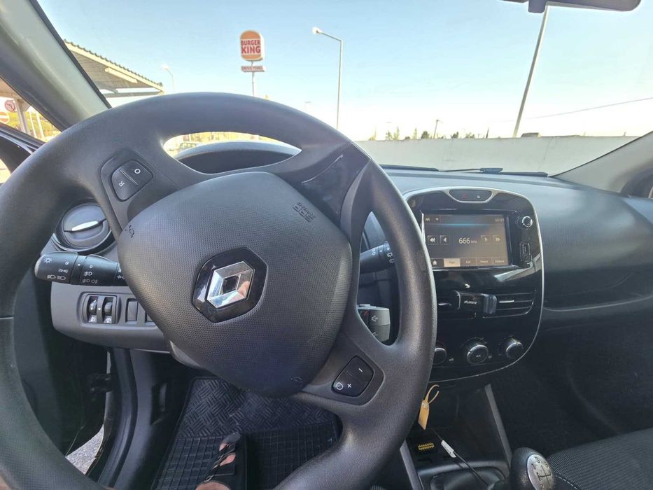 Renaut clio VI 1.2 16 v