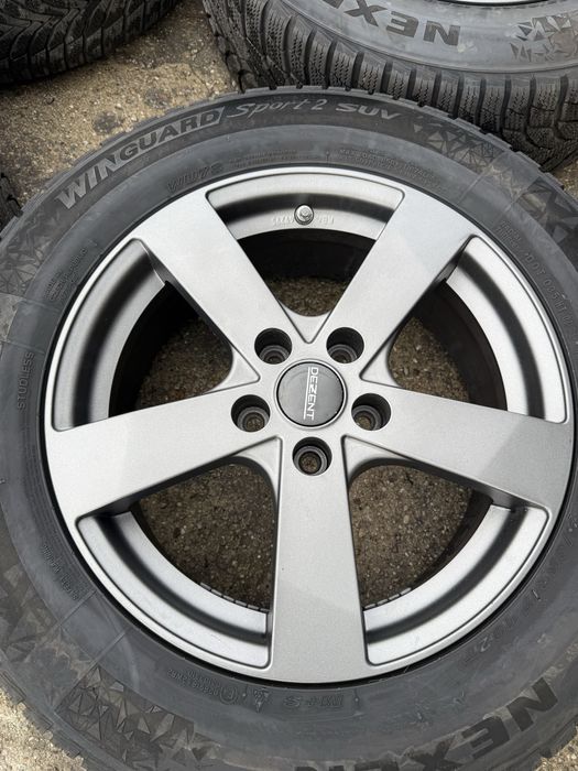 Komplet kół zimowych 5x114,3 Mazda Honda Toyota 225/65/17 Nexen