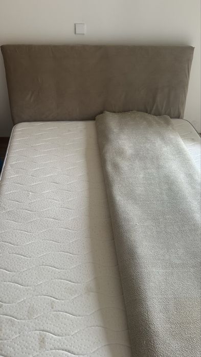 Cama casal com colchao e cabeceira