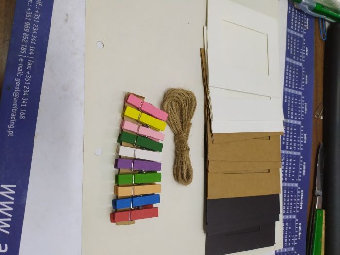 Photo Frame Set with Unique Design for Hanging64286563770498122