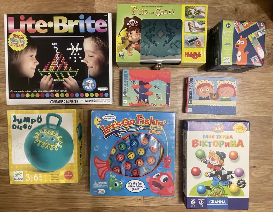 Розвиваючи іграшки для малят