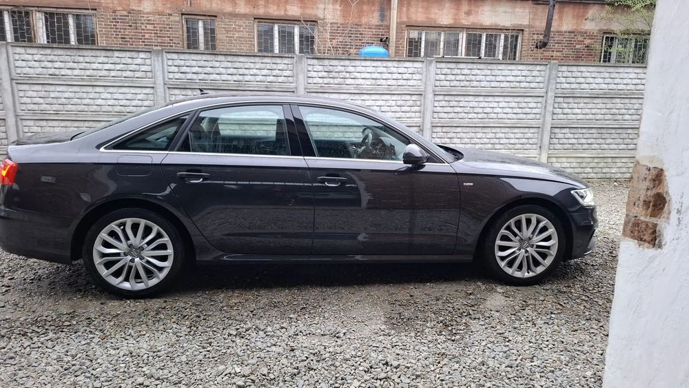 Audi A6 Limousine 3.0 TDI 245PS / QUATTRO / MATRIX / Nawigacja / Alu / SUPER Stan /