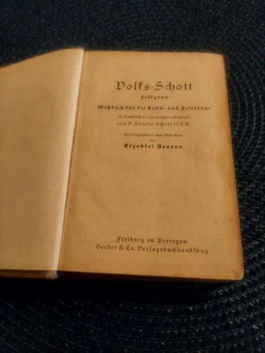 Mszał na niedziele i święta Volks Schott
