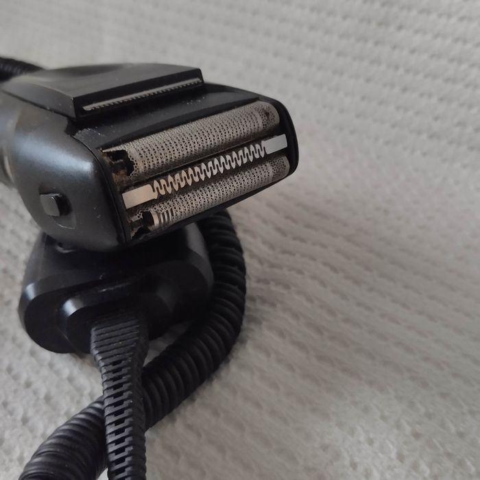 Бритва  электрическая Braun