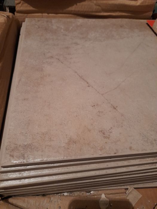 Płytki podlogowe 1 szt.