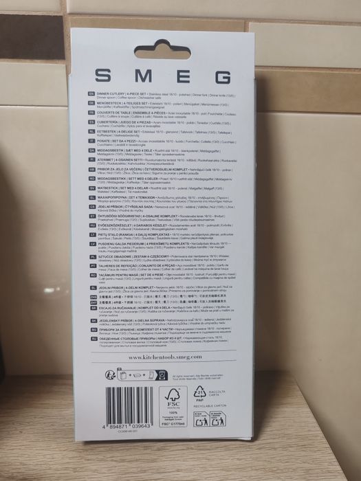 Conjunto talheres SMEG - Novos