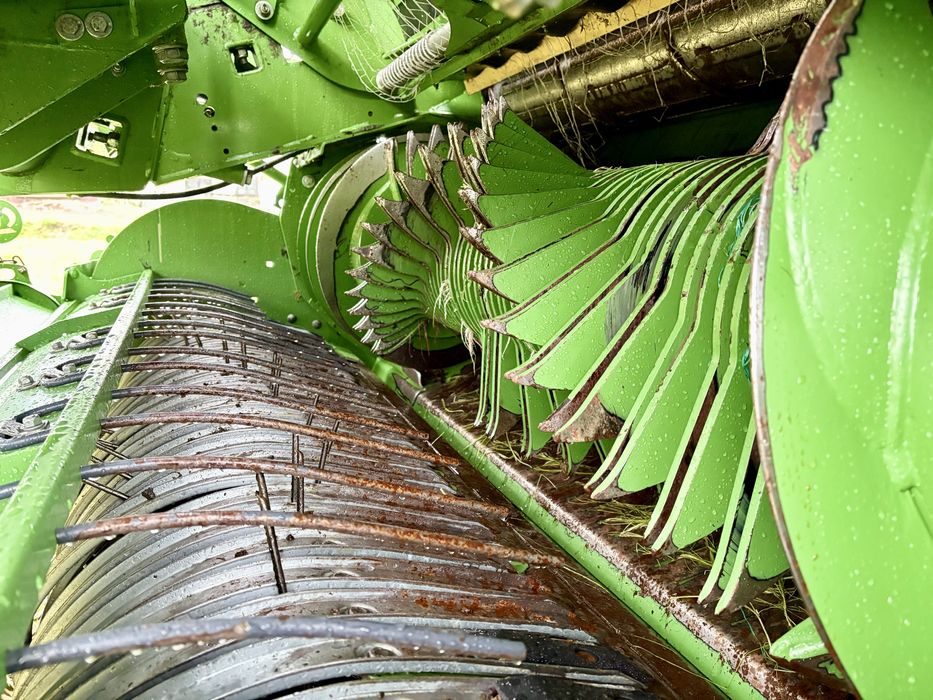 Krone Varipack V 190 XC PLUS balotnica prasa