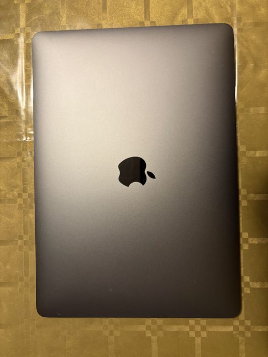 Apple MacBook Pro 13