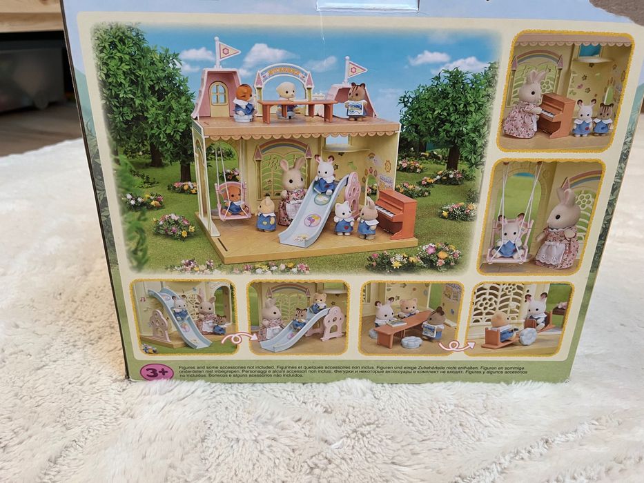 Sylvanian Families Baby Castle Nursery