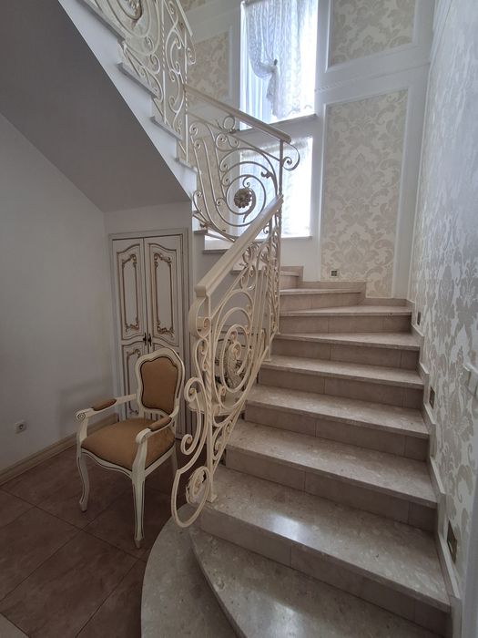 Продаж будинку в Байківцях