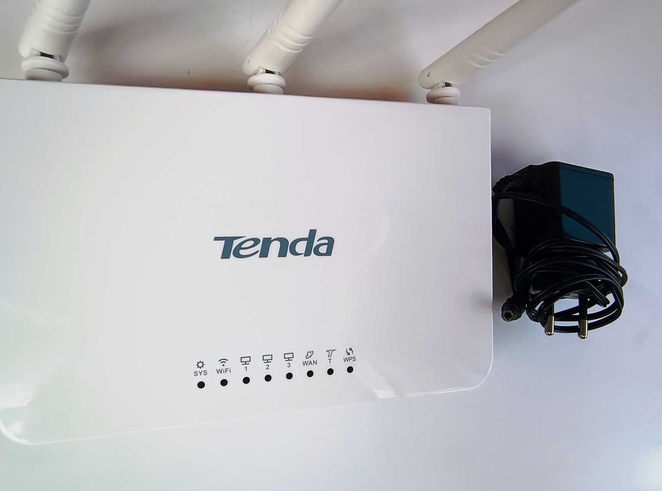 Tenda N300 F3 бездротовий маршрутизатор
