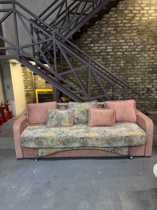 Спальний розкладний диван