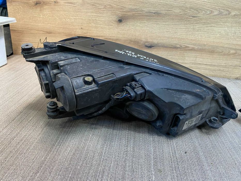 Lampa/Reflektor przedni lewy, prawy Volkswagen Golf 7