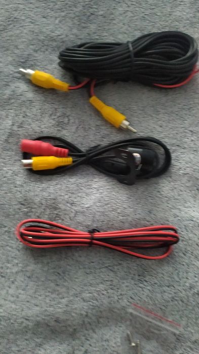 Kamerka cofania z okablowaniem