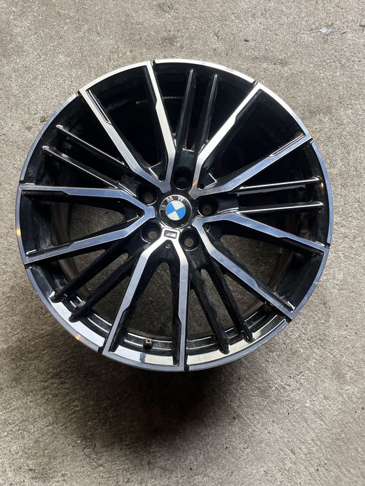 Alufelga 19” 8j ET54 BMW 1 F40 F44 MSport Styling 552M super stan 1szt
