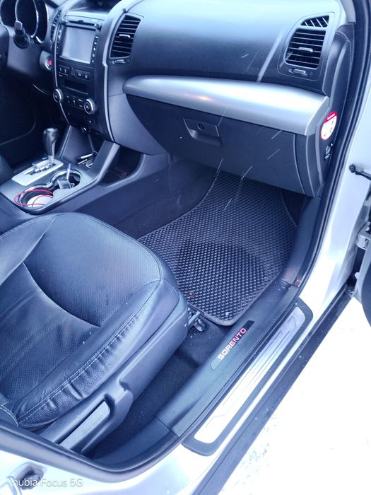 Продам Kia Sorento дізель 2012