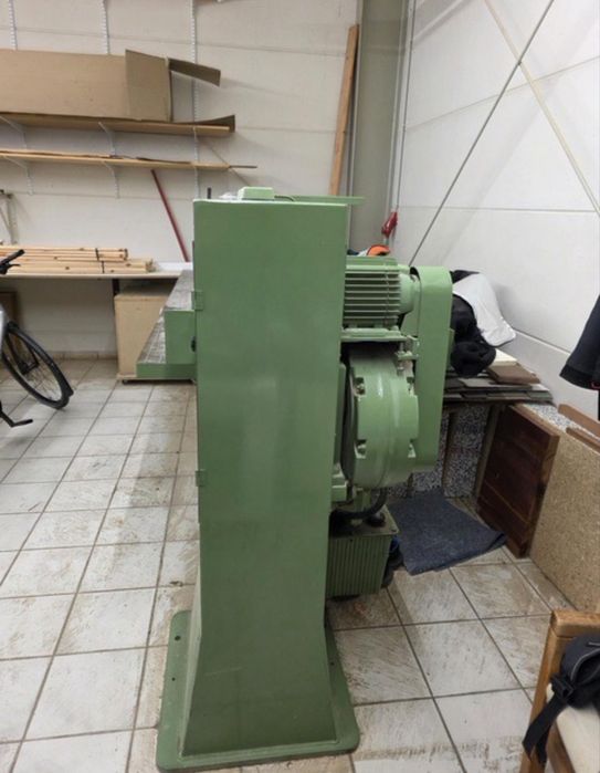Gilotyna do forniru Josting EFS 2800