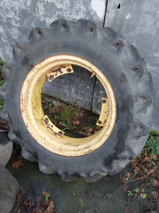 Opony koła Continental 405/70R20