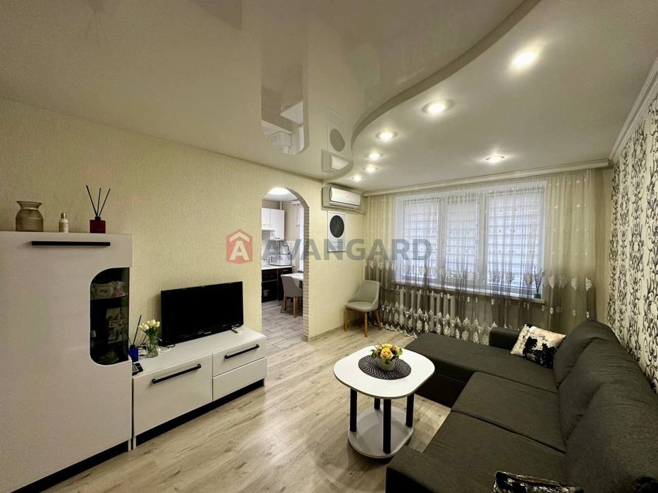 Продажа 2 комнатной квартиры Гагарина, Дафи