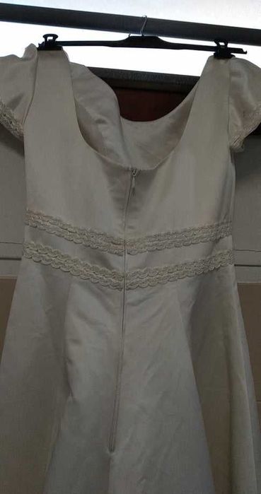 Vestido de Noiva (cor pérola)