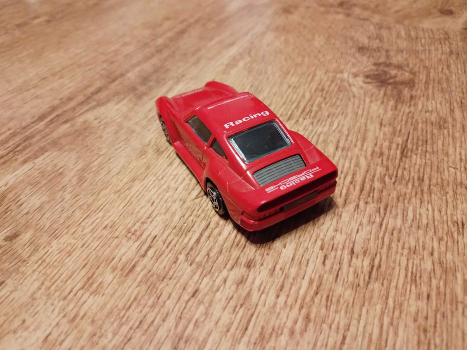 Porsche 959; Bburago 1:43