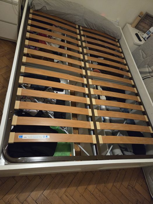 Cama de casal brimnes