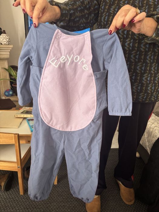 Fato de Carnaval  Personagem “Eeyore” - Burro do Winnie the Pooh