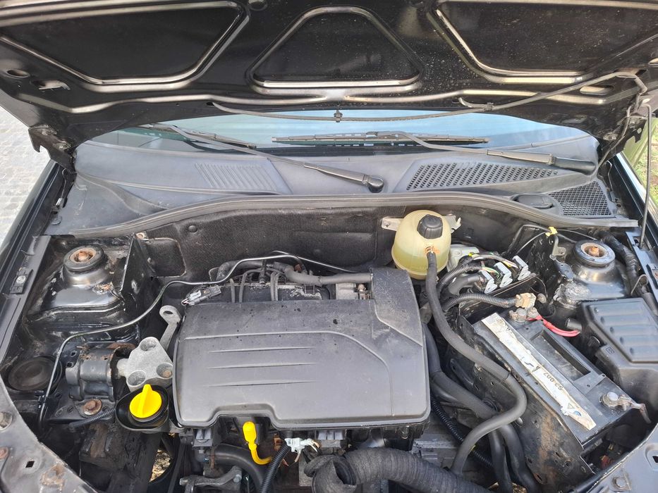 Renault Clio 1.2 16V. Expression 2004 , Muito Estimado