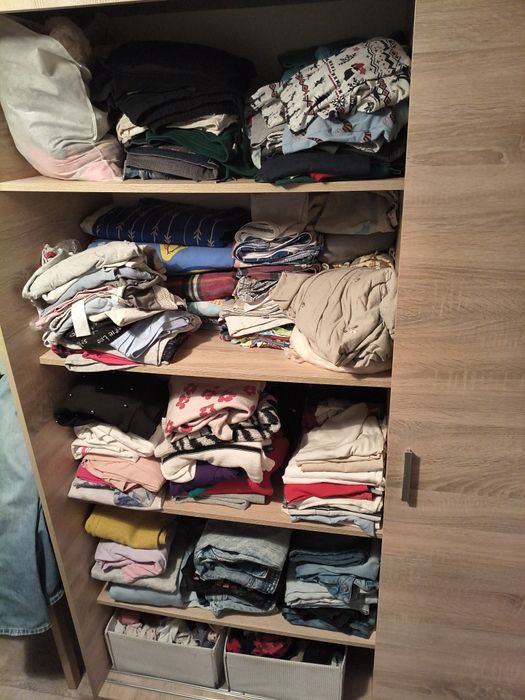 Szafa rozsuwana z lustrem