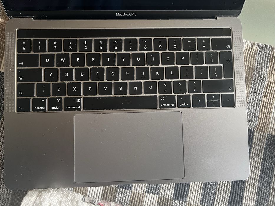 Macbook pro 13 pol