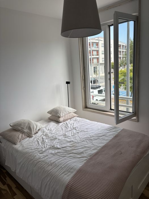 Cama casal 2m / 1,40m