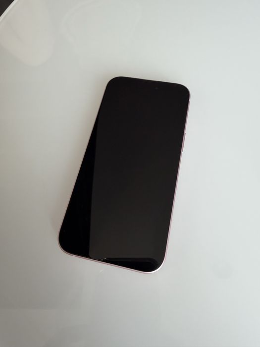Iphone 15  128 gb różowy