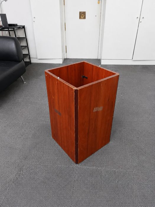Mesa Redonda Madeira / Round Wooden Table