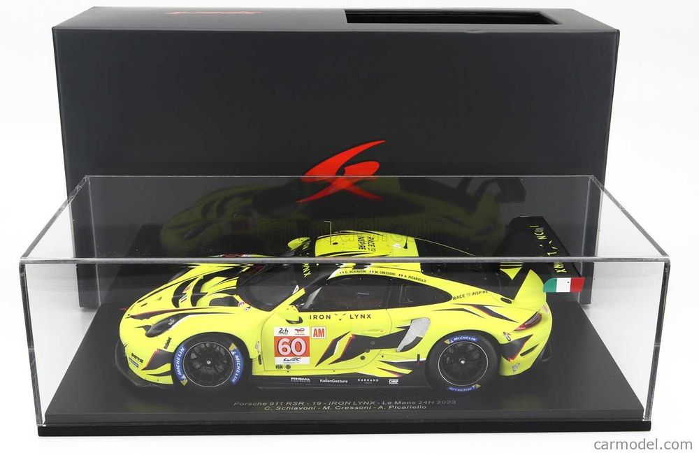 7 Porsches GT3 RSR + 1/18 + Spark + Vitrine Acrilico + Resina