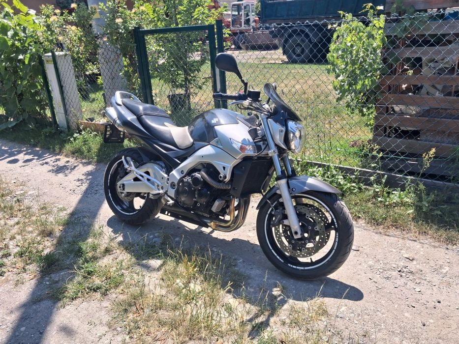 Motocykl Suzuki GSR600