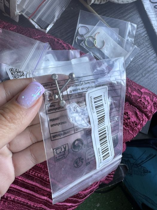 Пірсінг в ніс, губу, соски