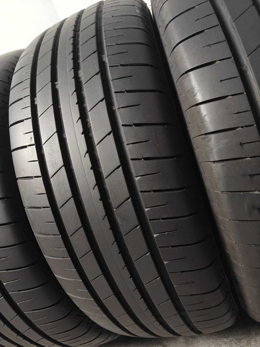 R18 215 55 шини літні 23р Bridgestone Turanza T005