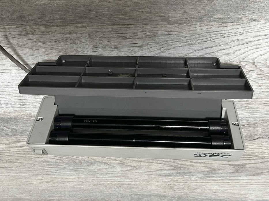 УФ-детектор банкнот PRO Intellect Technology (6W) – проверка купюр