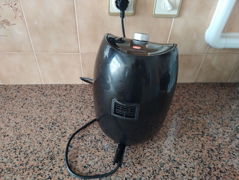 Airfryer fritadeira grelhador  torradeira tostadeira casa quarto apartamento vivenda escritório gabinete cozinha.