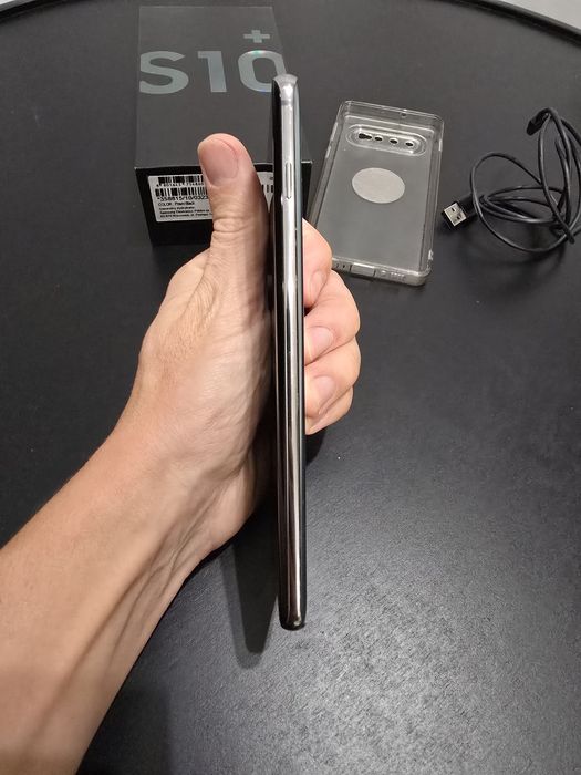 Samsung S10 plus  8/128