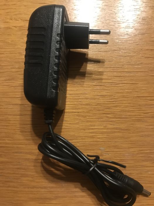 Ładowarka zasilacz nowa