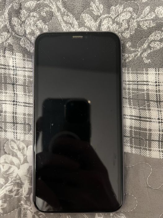 Iphone 11 128Gb Face ID działa