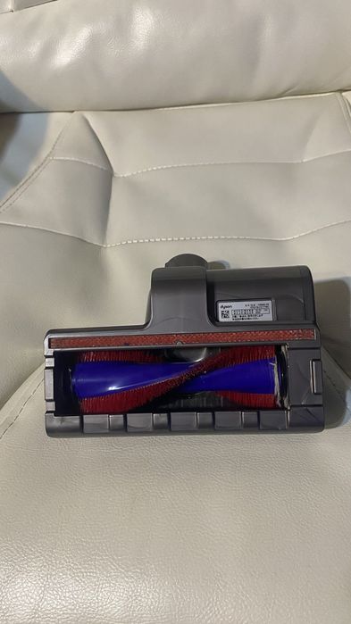 Оригінальна турбощітка Dyson Mini Motorized Tool / Насадка для диванів