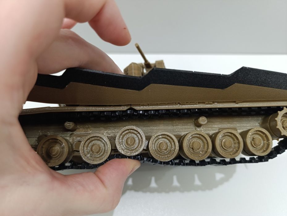 Модель танку Abrams X 1:35