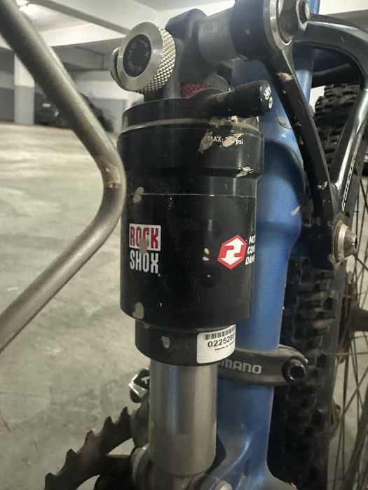 Bicicleta Trek Fuel EX 5 - susp. total roda 26